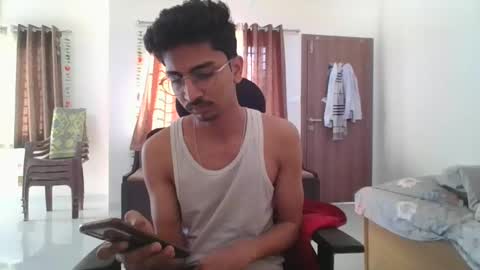 maskboyz2003 online show from 22, 1, 2025