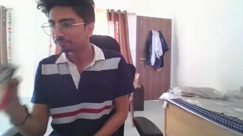 maskboyz2003 online show from 9, 2, 2025