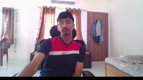 maskboyz2003 online show from 11, 3, 2025