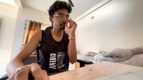 Mask Boy online show from 13, 2, 2025