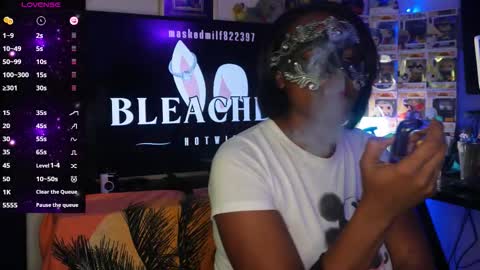 Snapshot of maskedmilf822397 chatting on 30, 10, 2025 maskedmilf822397 online show from 30, 10, 2025