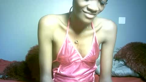 maskgang001 online show from 19, 1, 2026