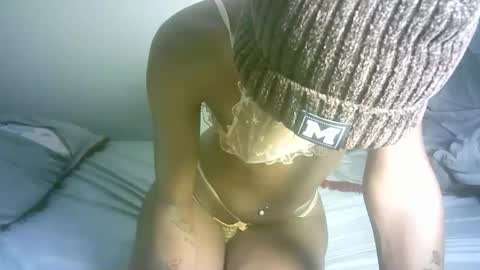 Snapshot of maskgang001 chatting on 20, 5, 2026 maskgang001 online show from 20, 5, 2026