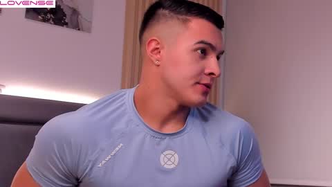 Mason Bennet online show from 10, 1, 2026