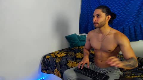 Snapshot of massatgeserotics chatting on 10, 1, 2025 I Am Odin  online show from 10, 1, 2025