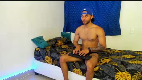 Snapshot of massatgeserotics chatting on 13, 1, 2025 I Am Odin  online show from 13, 1, 2025