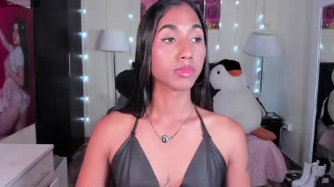 Snapshot of massielhot chatting on 14, 4, 2026 massielhot online show from 14, 4, 2026