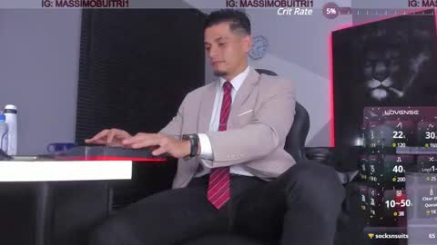 I am Massimo online show from 28, 12, 2024