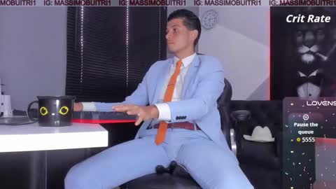 I am Massimo online show from 11, 11, 2025