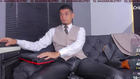 I am Massimo online show from 25, 2, 2026