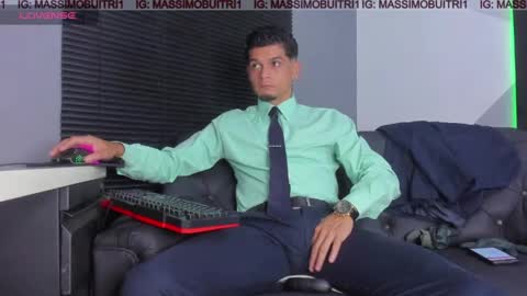 Snapshot of massimo_g chatting on 10, 6, 2026 I am Massimo online show from 10, 6, 2026