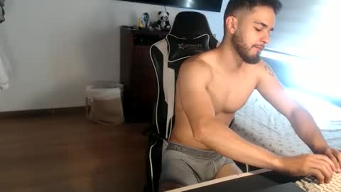 Snapshot of massimo_santino chatting on 3, 6, 2026 Massimo Santino online show from 3, 6, 2026