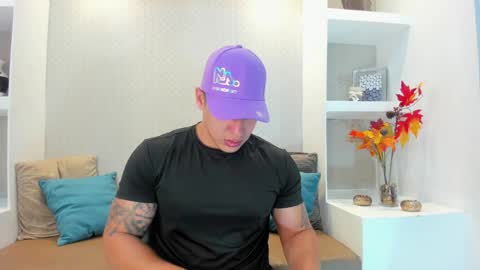 Massimo Contie online show from 7, 1, 2025