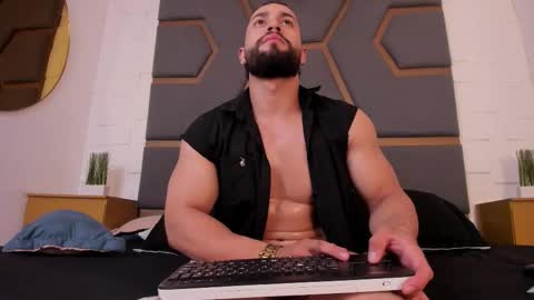 Massimo online show from 11, 11, 2025