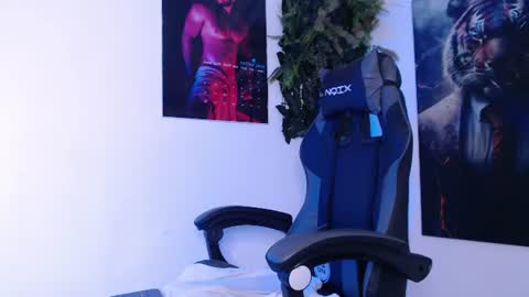 Snapshot of massimofiore_ chatting on 22, 7, 2026 Massimo online show from 22, 7, 2026