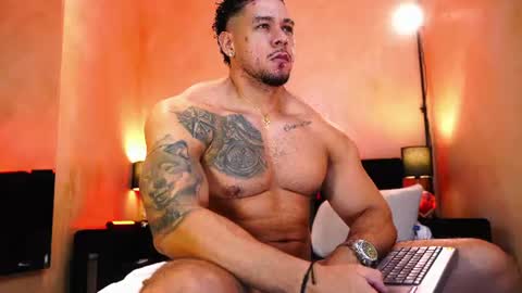 Snapshot of massimowalton2 chatting on 21, 6, 2026 massimowalton2 online show from 21, 6, 2026