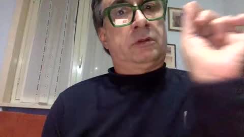 Snapshot of massimoxsempre chatting on 10, 12, 2024 massimoxsempre online show from 10, 12, 2024