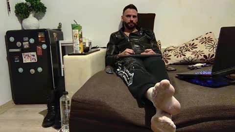 Snapshot of master_roberto333 chatting on 14, 12, 2024 SIR online show from 14, 12, 2024