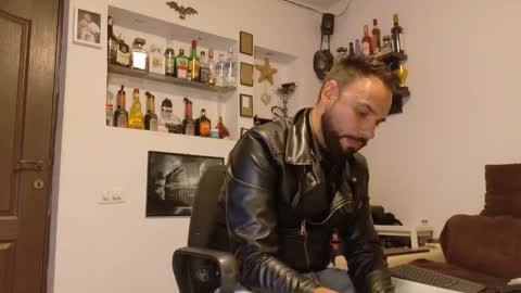 Snapshot of master_roberto333 chatting on 5, 10, 2025 SIR online show from 5, 10, 2025