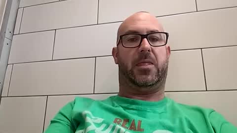 Snapshot of masterclass69er chatting on 15, 9, 2025 Bob online show from 15, 9, 2025