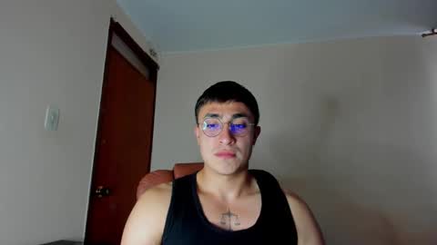 Snapshot of masterfiterotic chatting on 4, 2, 2025 masterfiterotic online show from 4, 2, 2025