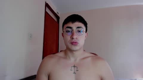 Snapshot of masterfiterotic chatting on 9, 3, 2025 masterfiterotic online show from 9, 3, 2025