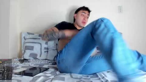 Snapshot of masterfiterotic chatting on 22, 11, 2025 masterfiterotic online show from 22, 11, 2025