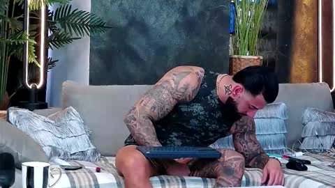 masterkingofmuscle online show from 18, 11, 2025