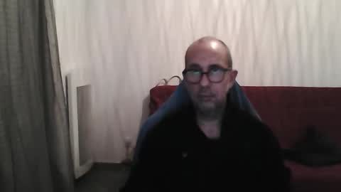 mat11efou online show from 17, 10, 2025