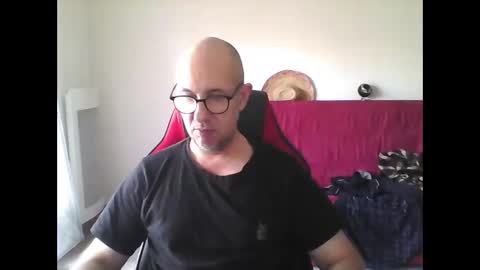 mat11efou online show from 16, 5, 2026