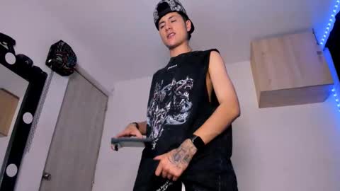mateo_escobar online show from 12, 9, 2025