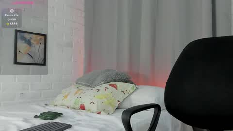 MATEO HUNTER online show from 7, 1, 2026