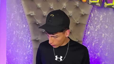 Snapshot of mateo_mitchell chatting on 19, 10, 2025 mateo mitchell online show from 19, 10, 2025