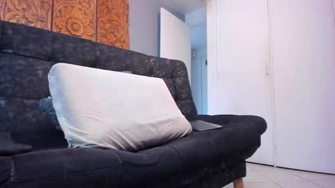 Snapshot of mateo_ospinaa chatting on 28, 11, 2025 Mateo online show from 28, 11, 2025