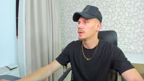 MateoBenjamin online show from 20, 1, 2025