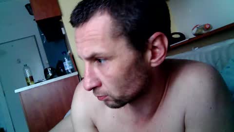 mates1982 online show from 15, 4, 2026