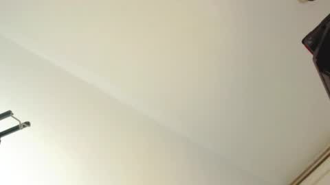 STRURIBE ON INSTAGRAM online show from 7, 2, 2025