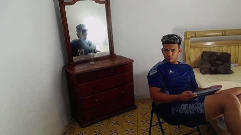 mathews__ online show from 7, 1, 2026