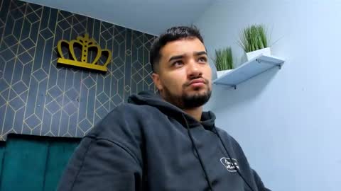 Mathews online show from 21, 11, 2025