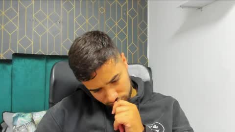 Mathews online show from 7, 4, 2026