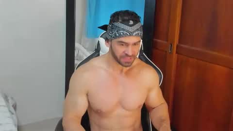 mathews_smith online show from 19, 12, 2025