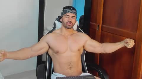 mathews_smith online show from 8, 2, 2026