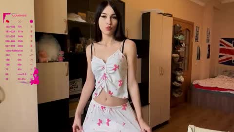 Monika online show from 19, 10, 2025