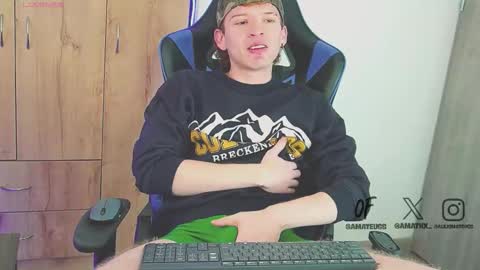 Alejandro Alex online show from 5, 12, 2025