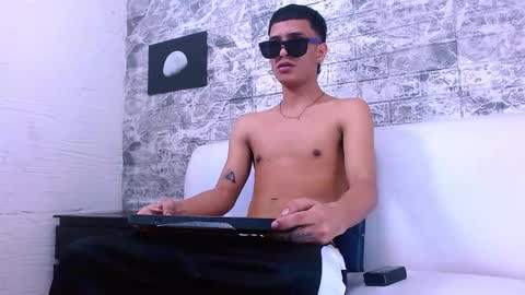 Matt Ruso online show from 18, 10, 2025