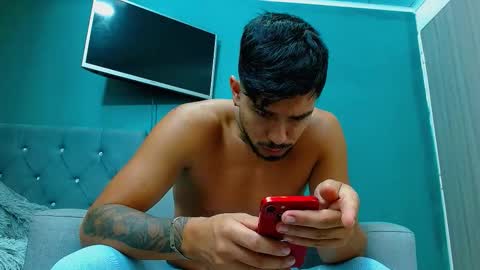 Snapshot of matteo_rreal chatting on 30, 11, 2025 MATTEO online show from 30, 11, 2025