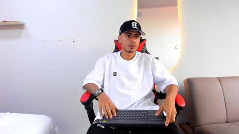 Matthew online show from 14, 12, 2025