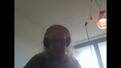 Matthias online show from 4, 10, 2025