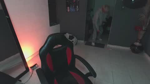 mattias     online show from 6, 3, 2025