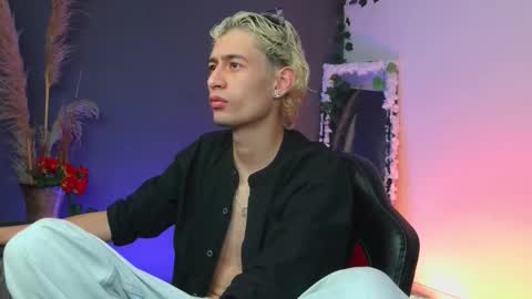 mattias     online show from 19, 10, 2025